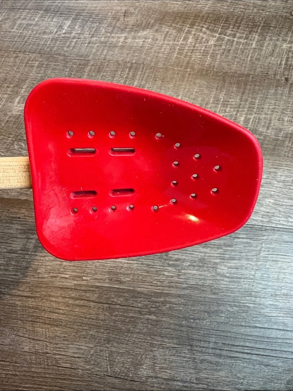 Le Creuset Gourmet Slotted Silicone Spatula Red With Wood Handle Made In USA